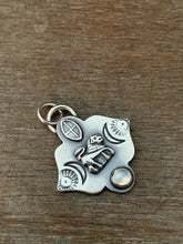 Load image into Gallery viewer, Small lion and moonstone pendant