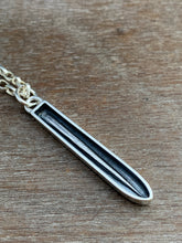 Load image into Gallery viewer, Sting ray barb charm