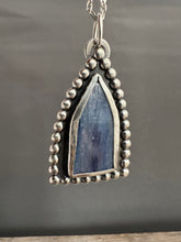 Load image into Gallery viewer, Kyanite beaded window