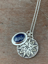 Load image into Gallery viewer, Snowflake Charm set #4
