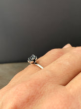 Load image into Gallery viewer, Cast succulent ring size 7.5