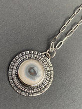 Load image into Gallery viewer, Solar eye agate pendant