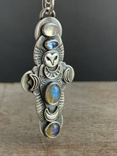 Load image into Gallery viewer, Labradorite Owl Pendant