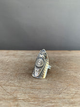 Load image into Gallery viewer, Size 7 owl ring