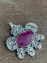 Load image into Gallery viewer, Purple/Pink Sapphire Pendant