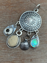 Load image into Gallery viewer, Ocean Treasures Medallion