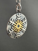 Load image into Gallery viewer, Single Snowflake Pendant