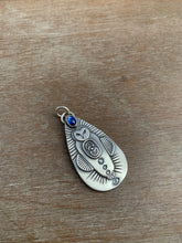 Load image into Gallery viewer, Owl pendant - Kyanite