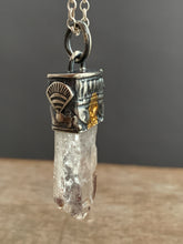 Load image into Gallery viewer, Icy Quartz crystal necklace 2
