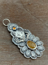 Load image into Gallery viewer, Mountain lion sapphire pendant