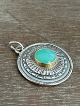 Load image into Gallery viewer, Peruvian opal set in a 22k gold bezel