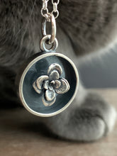 Load image into Gallery viewer, Succulent pendant #1