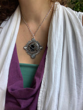 Load image into Gallery viewer, Septarian pendant