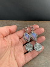Load image into Gallery viewer, Opalite and clear Quartz earrings