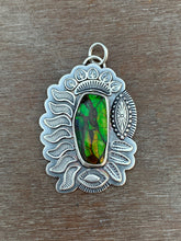 Load image into Gallery viewer, Ammolite dragon scale pendant