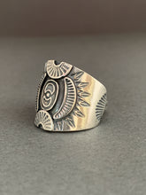 Load image into Gallery viewer, Medium Size 7.5 twin moon shield ring
