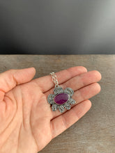 Load image into Gallery viewer, Purple/Pink Sapphire Pendant