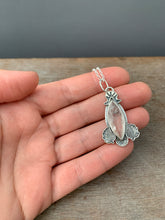 Load image into Gallery viewer, Morganite Pendant