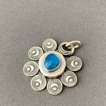 Load image into Gallery viewer, Apatite moon pendant