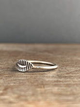 Load image into Gallery viewer, Crescent Eye stacking ring