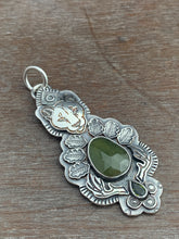 Load image into Gallery viewer, Mountain Lion Forest pendant