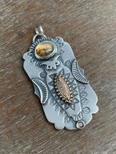 Load image into Gallery viewer, Owl pendant - Dendritic agate and chocolate moonstone