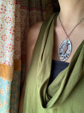 Load image into Gallery viewer, Mossy crow necklace