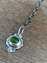 Load image into Gallery viewer, Serpentine charm necklace
