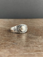 Load image into Gallery viewer, Open eye ring size 9