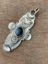 Load image into Gallery viewer, Dendritic Peruvian Opal Owl Pendant