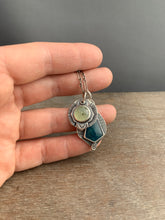 Load image into Gallery viewer, Prehnite and apatite charm set