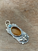 Load image into Gallery viewer, Small honey opal bee pendant