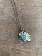 Load image into Gallery viewer, Turquoise and bird charm set