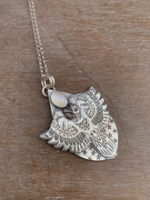Load image into Gallery viewer, Moonstone owl