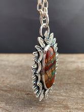 Load image into Gallery viewer, Dragon Vein Agate pendant