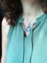 Load image into Gallery viewer, Vintage Swarovski prism medallion