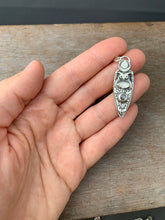Load image into Gallery viewer, Owl pendant #20 - Labradorite and Rainbow Moonstone