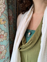 Load image into Gallery viewer, Icy Quartz crystal necklace 3