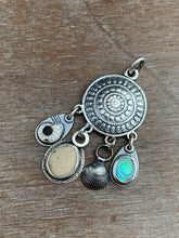 Load image into Gallery viewer, Ocean Treasures Medallion