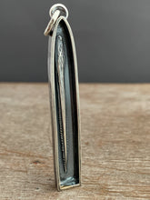 Load image into Gallery viewer, Ocean gatherer: Sting ray barb