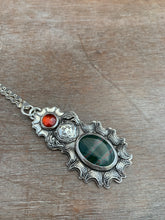 Load image into Gallery viewer, Bloodstone Bear Pendant