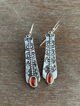 Load image into Gallery viewer, Hessonite garnet stamped earrings