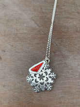 Load image into Gallery viewer, Snowflake Charm set #5