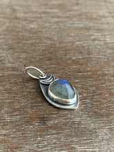 Load image into Gallery viewer, Labradorite charm