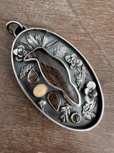 Load image into Gallery viewer, Forest crow necklace