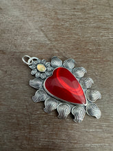 Load image into Gallery viewer, Sacred heart