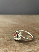 Load image into Gallery viewer, Pink tourmaline and antler accent size 7