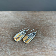 Load image into Gallery viewer, Keum Boo Patterned Feather Earrings