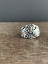 Load image into Gallery viewer, Winged eye ring size 8.5