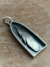 Load image into Gallery viewer, Small Feather shrine